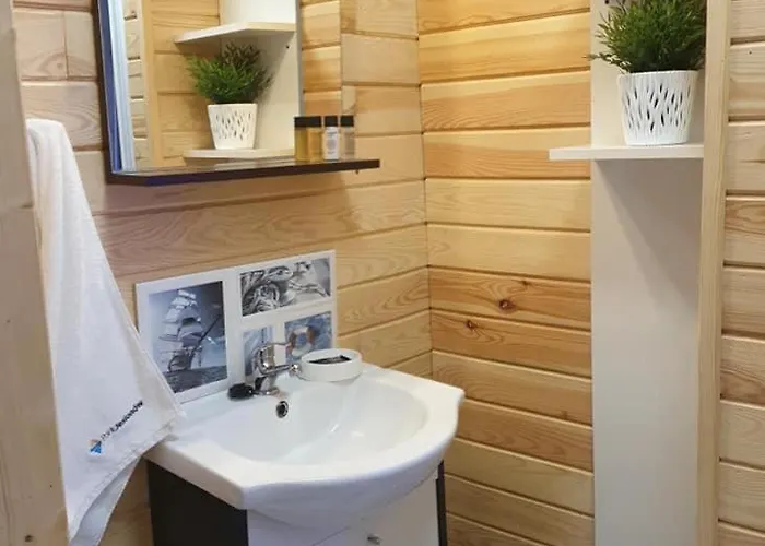 Park Jesionów - Casa de Férias *